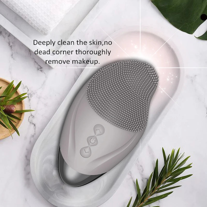 Rechargeable Facial Cleansing Brush